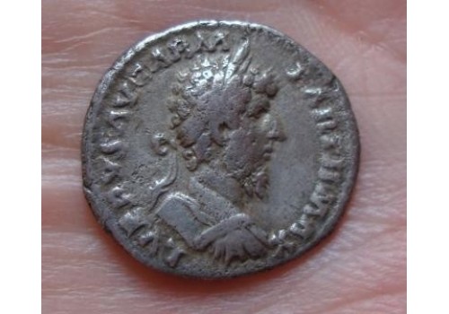 Lucius Verus - PIETAS zeldzame buste type, niet in RIC! (487)