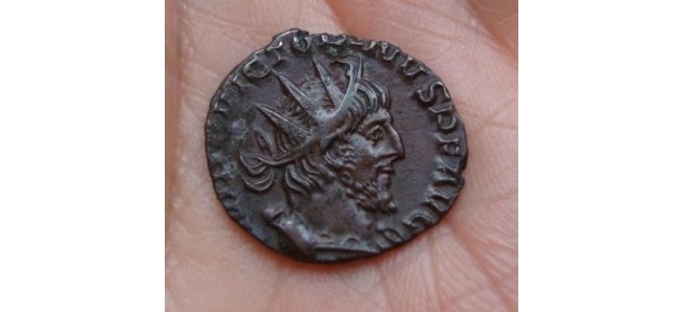 Victorinus - PIETAS Victorinus - PIETAS