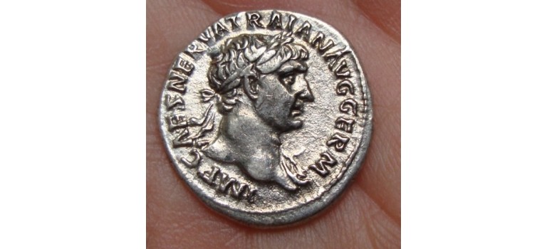 Trajan - Victory EF (1042)