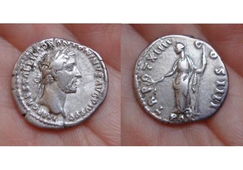Antoninus Pius- denarius PAX (1053)