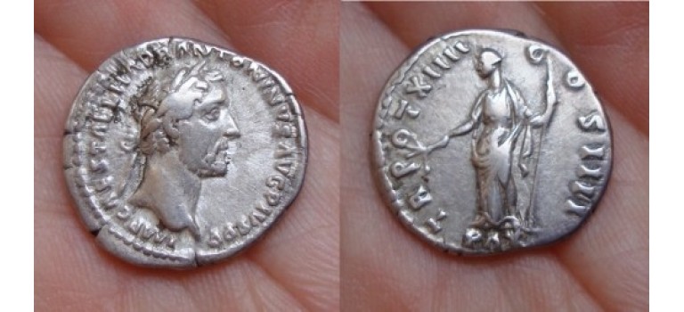 Antoninus Pius- denarius PAX (1053)