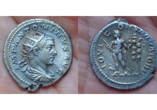 Elagabalus - antoninianus IOVI CONSERVATORI (1059)