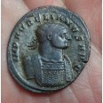 Aurelianus-  IMPOSANTE BUSTE + GOUDKLEURIGE PATINA = TOPMUNT