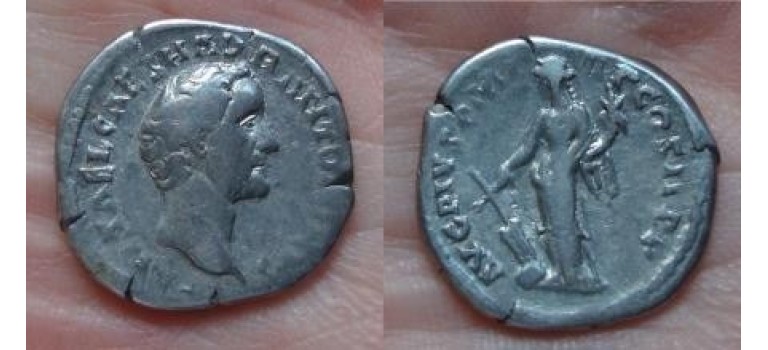 Antoninus Pius - FORTUNA scarce