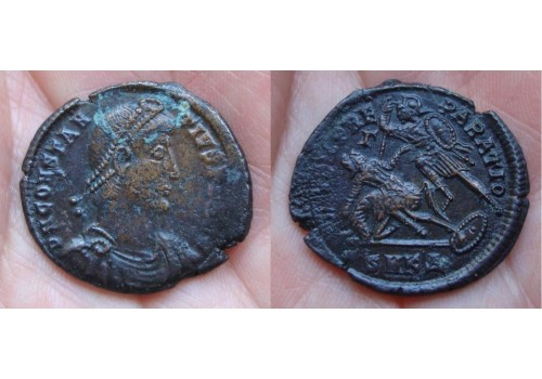 Constantius II -fallen horseman, nice details!