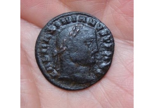 Galerius -  VIRTVTI EXERCITVS schaars (785)