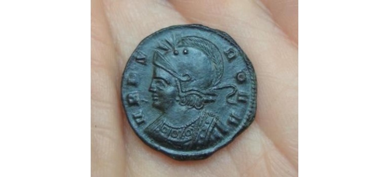 Constantine II - Campgate