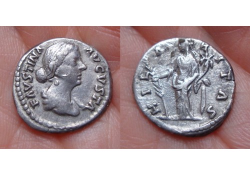 Faustina jr -  HILARITAS denarius (N1561)