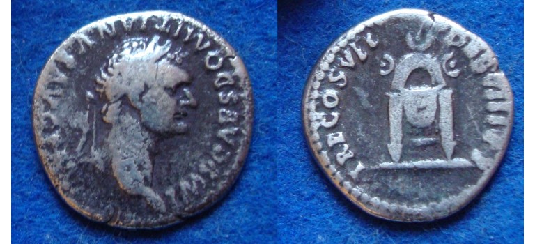 Domitianus - Throne RARE  (MA1807)