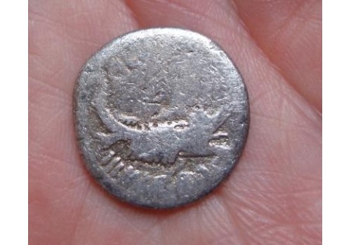 Marcus Antonius - Galei en standaards!  (722)
