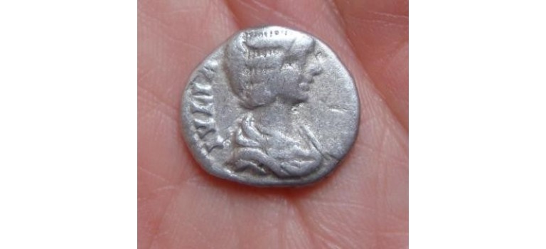 Julia Domna -juno denarius