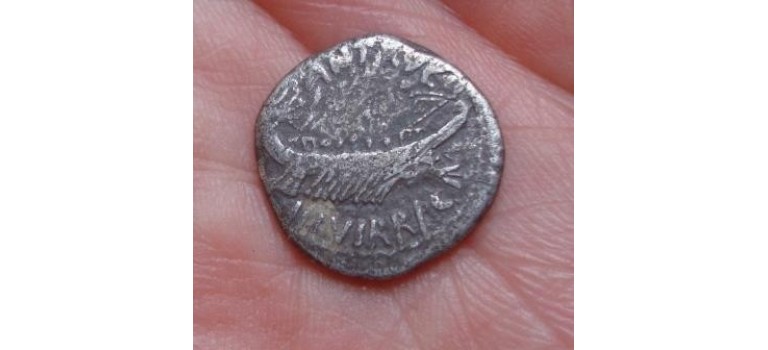 MARC ANTONY - LEGION DENARIUS MARC ANTONY - LEGION DENARIUS