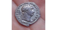 Trajanus- denarius Victoria bijna prachtig (565)