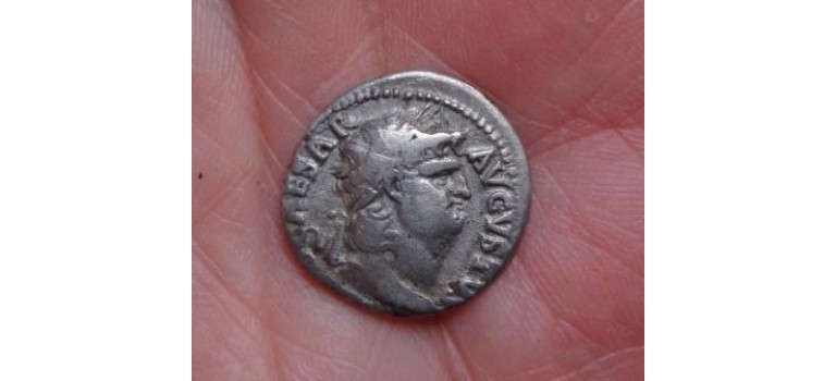 Constantine II -  Campgate