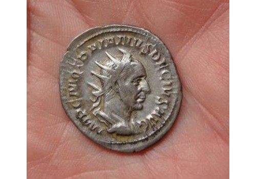 Trajan Decius - Adventvs