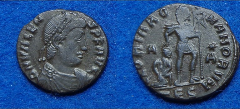 Valens  GLORIA ROMANORUM (O1626)